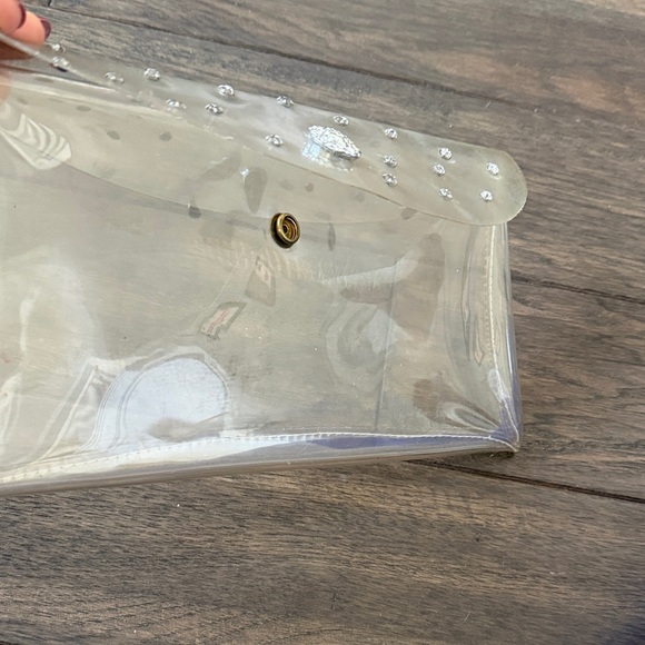 Elegant Clear Clutch with Rhinestone Accents